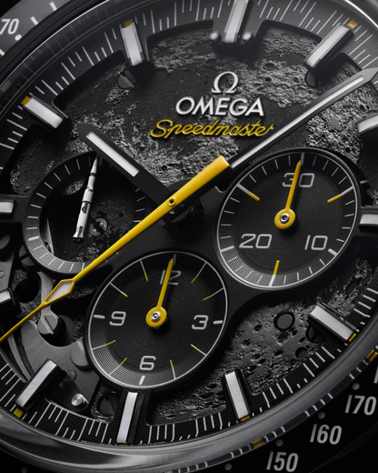 OM. Speedmaster Dark Side of the Moon Apollo 8