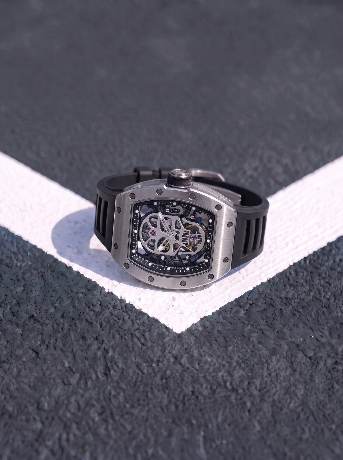 SKULL 52 Titanium